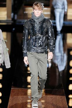 Dolce & Gabbana  08mb